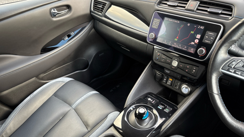 Nissan LEAF 110kW Tekna 39kWh 5dr Auto Electric Hatchback